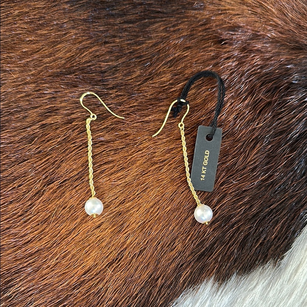 14 K Gold and Pearl Drop Earrings - Picture 2 of 3